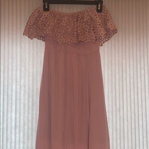 Women’s dress